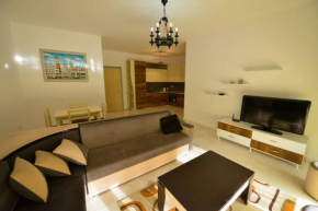 Beachside Hill Apartment